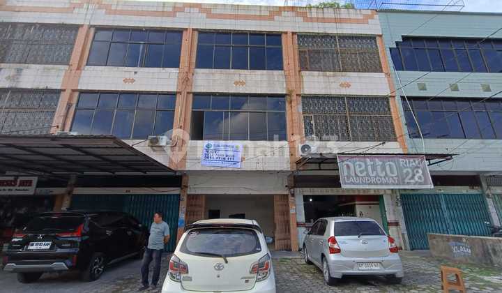 3-Story Shop House for Rent on Riau Street, Pekanbaru