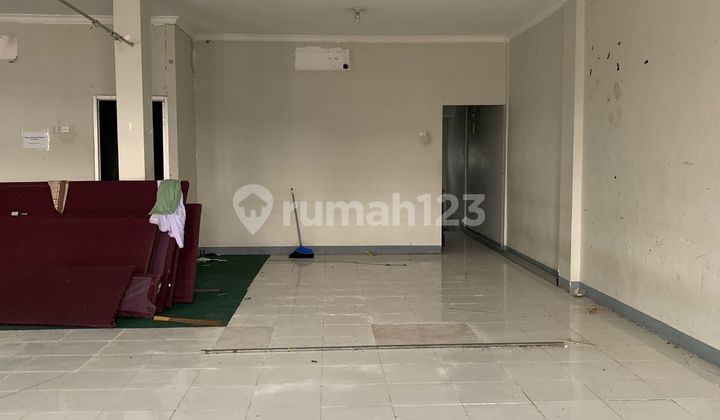 For Sale by Auction, 4-Story Shop House in Ks Tubun Bogor 2