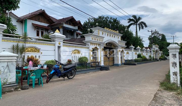 Di Jual Melalui Lelang Rumah Mewah di Serang Banten 1