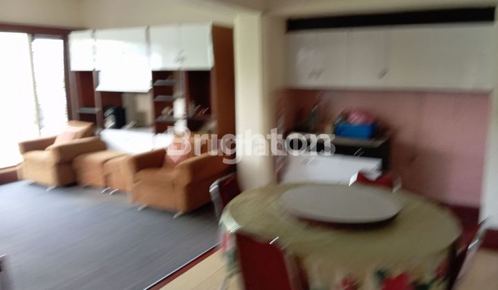 DIJUAL RUMAH ANTIK, KUNO CANTIK di jln.  DR CIPTO 2