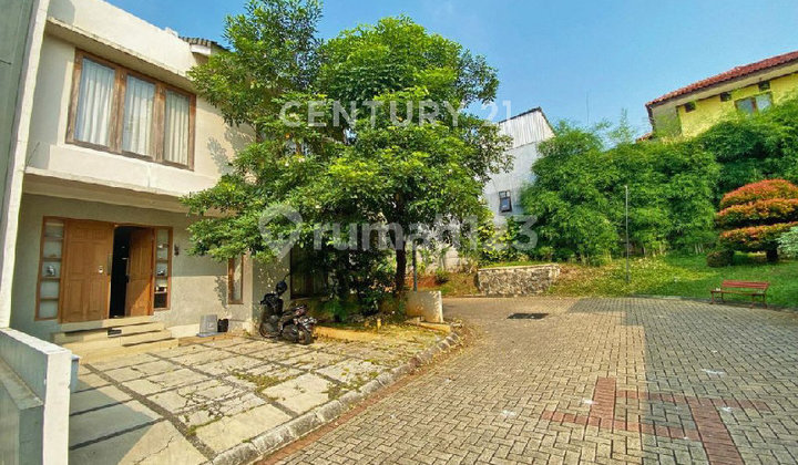 For Sale: Serene House Cluster with Land Hook on Joe Raya Jagakarsa Street 2