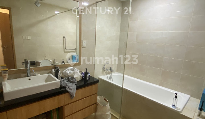Furnished 3 Bedroom Apartment Essence Darmawangsa Tower Eminence 2