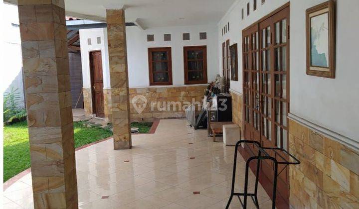 Rumah 1 Lantai Luas Dekat Kolam Renang Di Kebun Raya Residence 2