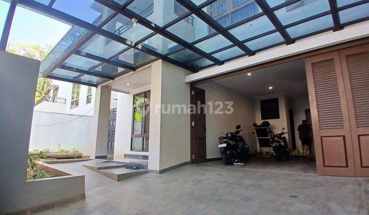 Rumah 3 Lantai Siap Huni Di Kebagusan Jakarta Selatan 2