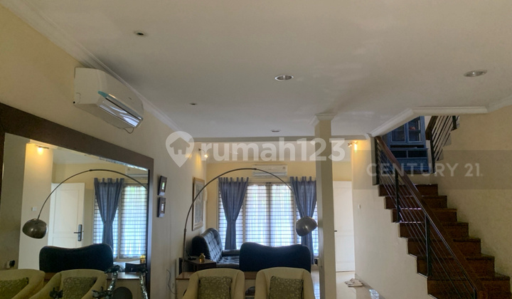 Rumah 2 Lantai Furnished Di Area Pondok Indah