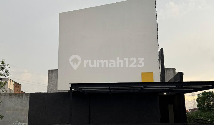 Rumah Siap Huni Di Cinere Lingkungan Asri,Akses Jalan Tol DESARI
