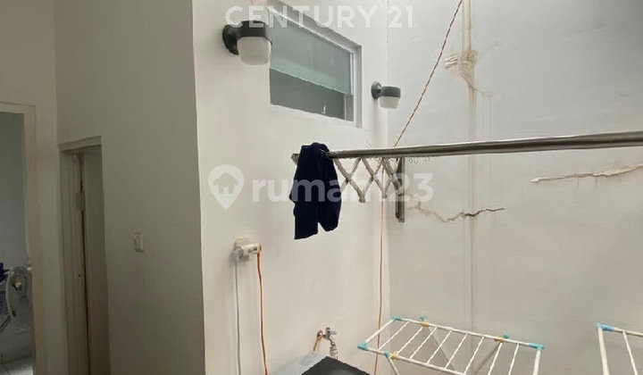 Hidden Gem! Beautiful & Comfortable Cluster House in the Heart of Lebak Bulus 2