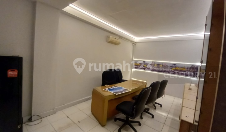 Ruko 3Lantai Premium&Strategis Dekat MRT Blok M Di Kebayoran Baru