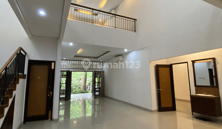 Baru Renovasi, Lingkungan Tenang, Lokasi Strategis Dekat SCBD  2