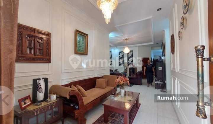 Dijual Rumah 2 Lantai Bagus Siap Huni di Condet Kramatjati Jaktim