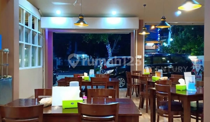 2-Storey Shop House Spacious & Strategic in Cibubur Near Toll Access & LRT 2-Storey Shop House Spacious & Strategic in Cibubur Near Toll Access & LRT