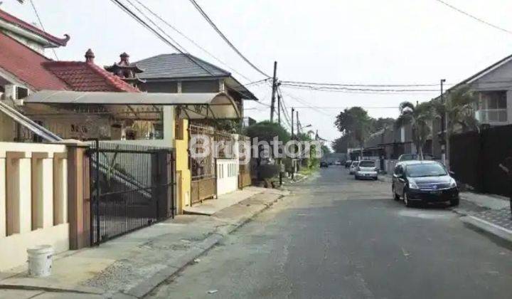rumah duta garden dekat bandara soekarno 1