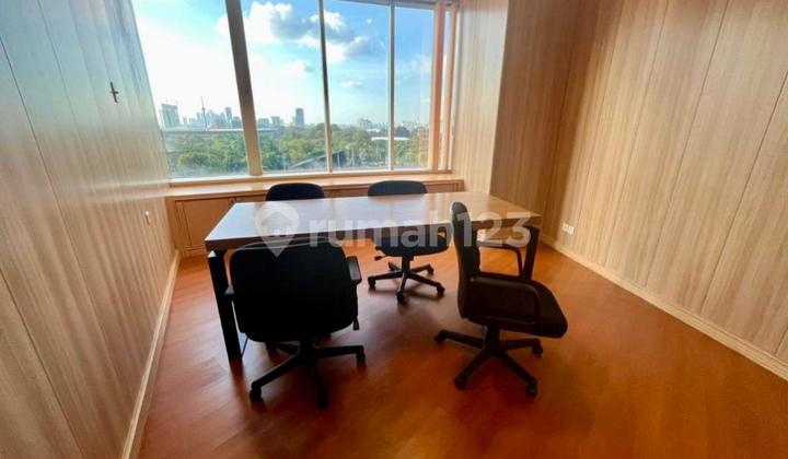 Sewa Kantor Menara Sudirman Fitted Jakarta Selatan