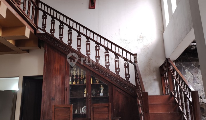 Rumah Dijual Pondok Petir 2 Lantai Semi Furnished Depok