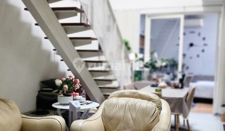 Rumah Dijual Ozone Residence Jakarta Selatan Rumah Dijual Ozone Residence Jakarta Selatan