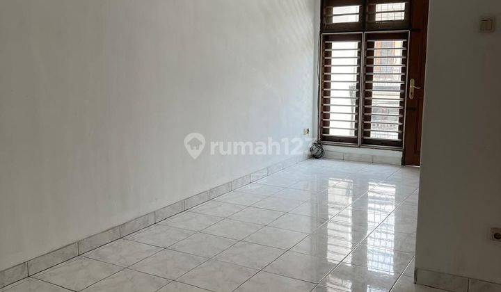 Rumah Disewakan Di Kelapa Gading Uk 6x17m² 2