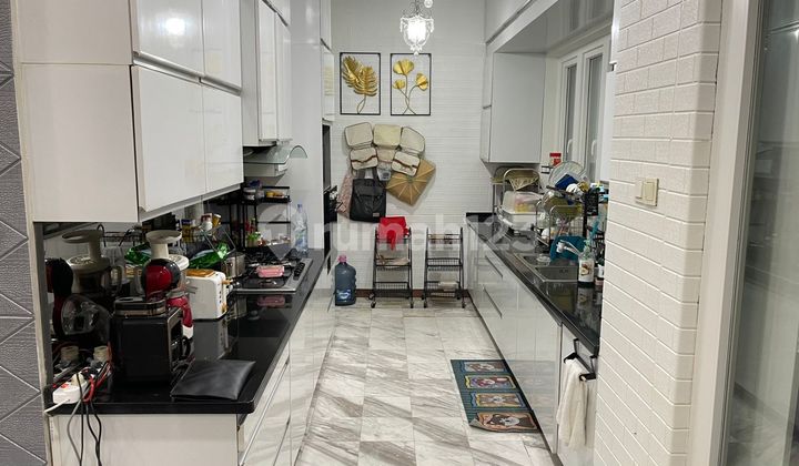 Turun Harga Rumah Townhouse Springhill Kemayoran Uk 9X17m2 , Bagus dan Siap Huni 2