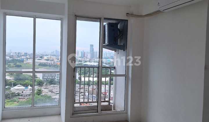 Disewakana Apartment Tifolia Pulomas, Tipe Studio , 1 Unit AC , Jakarta Timur
