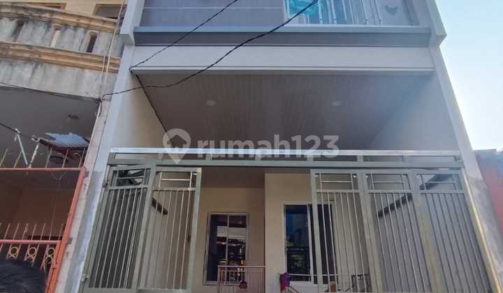 Dijual Rumah Baru Di Pademangan Uk 6x15m2 , Row jalan 2 mobil, jakarta utara Dijual Rumah Baru Di Pademangan Uk 6x15m2 , Row jalan 2 mobil, jakarta utara