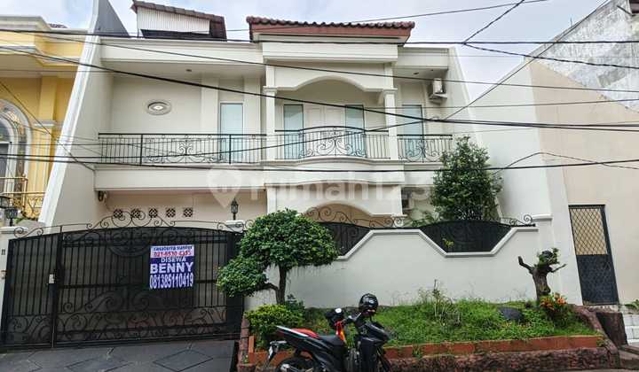 For Rent House in Sunter, Good and Neat, Size 11x20m2, North Jakarta For Rent House in Sunter, Good and Neat, Size 11x20m2, North Jakarta