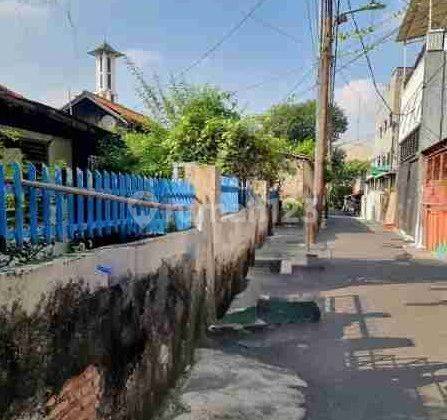 Dijual Rumah Butuh Renovasi, Dibawah Njop , Di Petojo 2