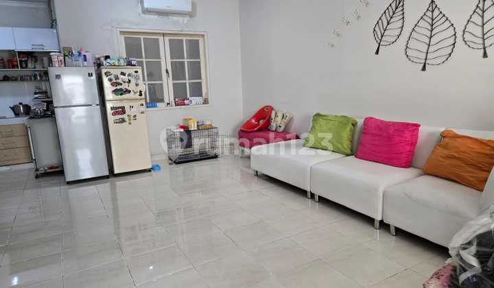 Dijual Rumah di Gading Grande, Uk6x15m², Kelapa Gading , Jakarta Utara 2