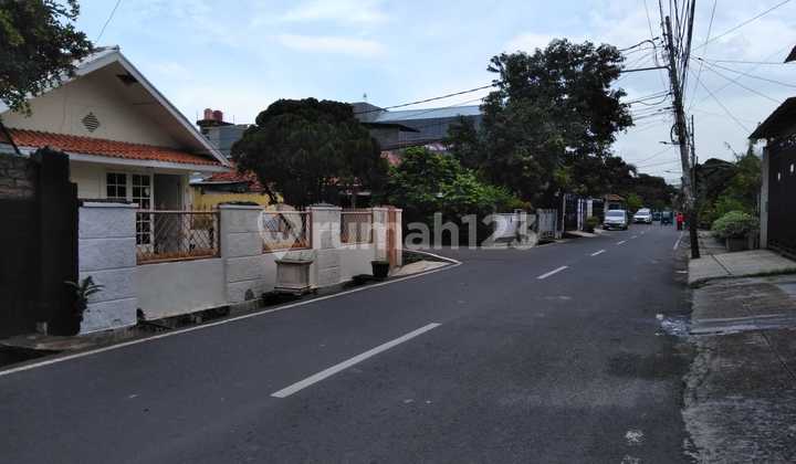 Dijual Rumah di Tanah Tinggi , Hoek , Satu Lantai , Sangat Luas , Jakarta Pusat 2