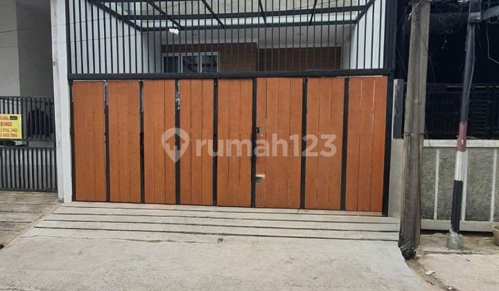 Dijual Rumah Bagus dan Rapi , Uk 6x16m2 , Penjaringan Jakarta Utara. Dijual Rumah Bagus dan Rapi , Uk 6x16m2 , Penjaringan Jakarta Utara.