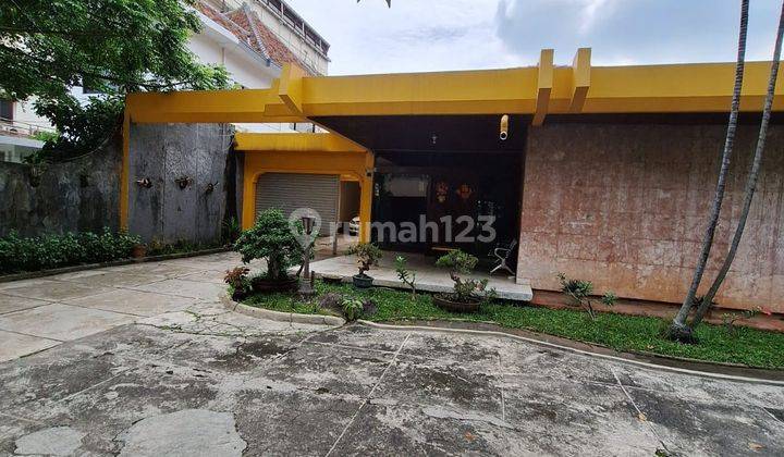Disewakan Tanah dan Bangunan di Mangga Besar Uk. 20 x 55 m2 1