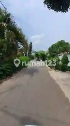 Disewakan Rumah Luas, Semi Furnished di Kayu Putih Selatan, Jakarta Timur 2