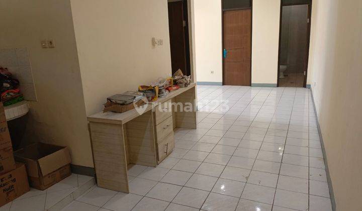 Dijual Rumah Uk 15x7m2 ,Semi Furnished HGB Kartini, Jakarta Pusat 2
