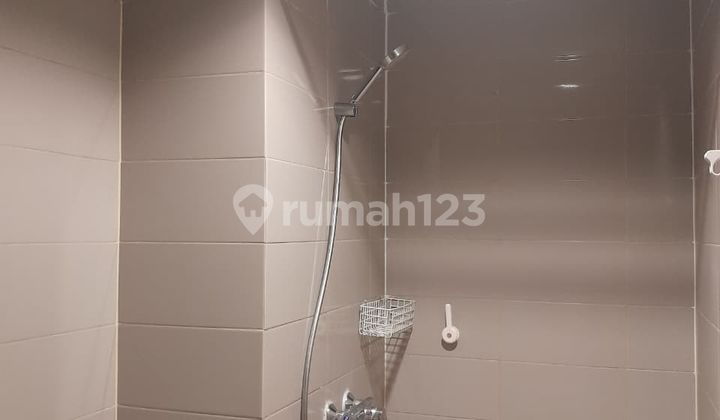 Disewakan Apartment Springhill, Tower oakwood , View Golf , Jakarta Pusat 2