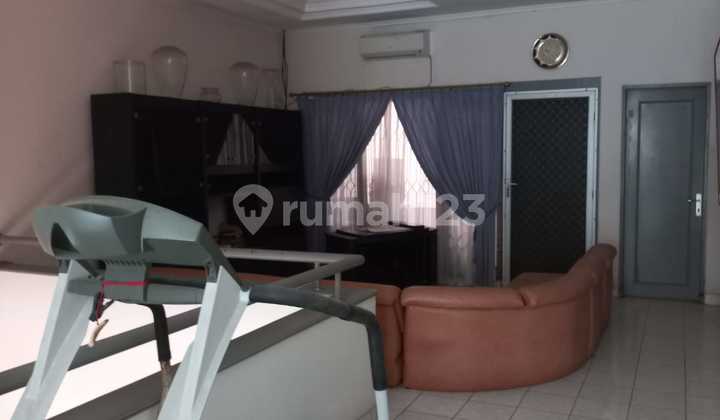 Disewakan Rumah Bagus Di Sunter, Uk8x20m², Jakarta Utara 2