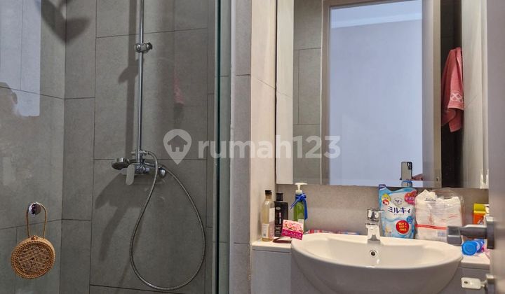 For Sale Jakarta Tower Apartment 1 BR Semi Furnished, Central Jakarta 2