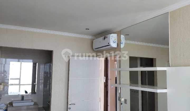 Turun Harga Apartment Ancol Mansion , Semi Furnished , Sudah Sertifikat , Jakarta Utara
