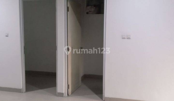 Dijual Rumah 3 Lantai Bagus Semi Furnished di Sunter Uk 6x15 2