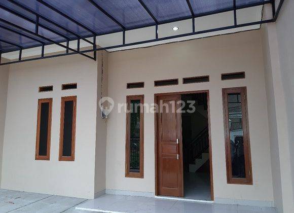 Dijual Rumah Baru 2 Lantai , Di Cipinang , Jakarta Timur 2