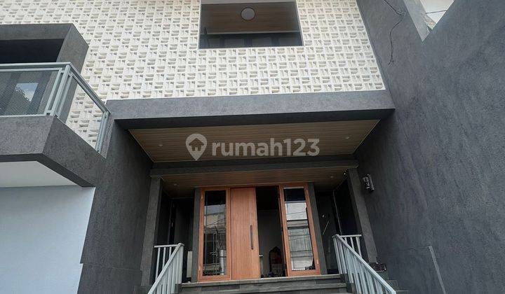 Dijual Rumah Baru Modern Setramurni 1