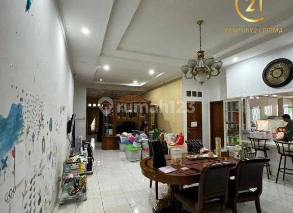 Rumah Strategis Harga Menarik Di Kemang Jakarta Selatan 2