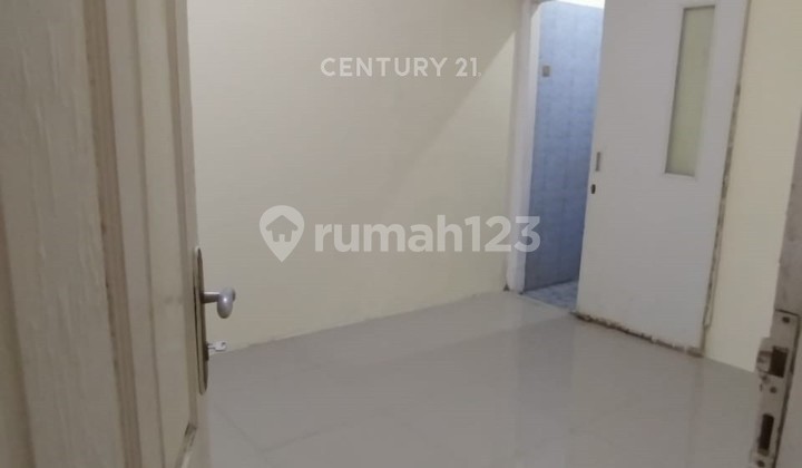 Dijual Rumah Strategis Harga Menarik Di Graha Raya 2