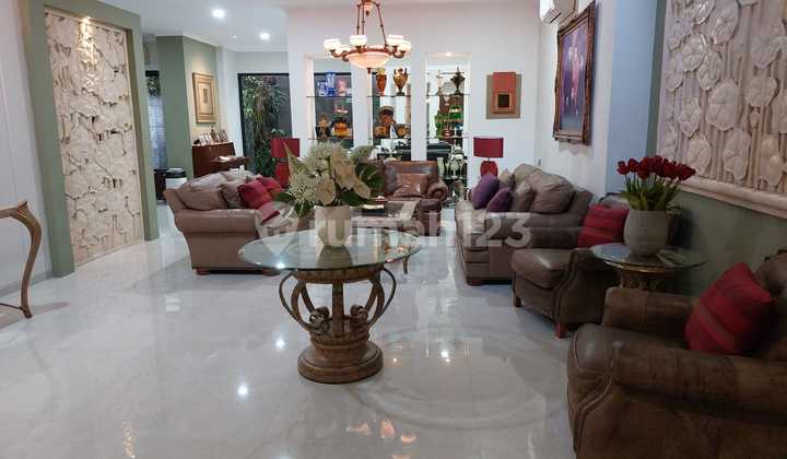 Dijual Rumah Bagus di Cilandak Jakarta Selatan Furnish Siap Huni 2