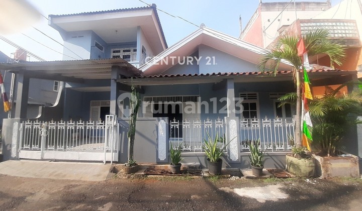 House for Sale at an Attractive Price, Ready to Occupy in Jurangmangu Bintaro