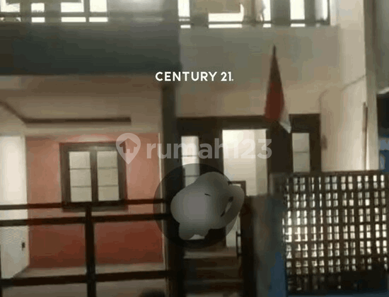 For Sale Strategic House Attractive Price in Graha Bintaro