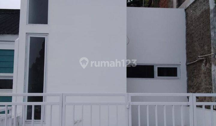 Rumah Baru Minimalis Murah Cocok buat Keluarga Muda di Cimahi  1