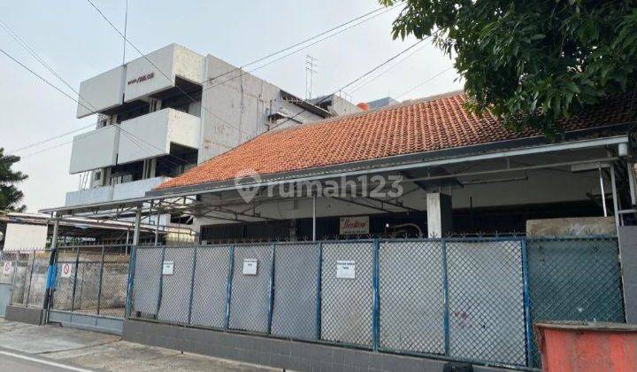 Rumah kos2an bisa dijadikan kantor di kawasan kramat senen 2