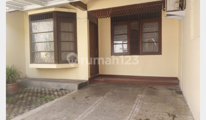 Rumah Murah Di Bintaro Sektor 2 DKI dekat dari Pintu Tol BSD