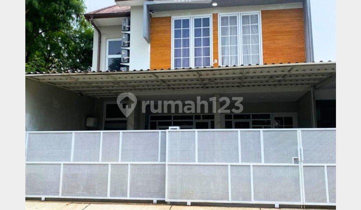 Rumah Bagus di Graha Raya 2 Lantai Siap Huni, Bebas Banjir 1