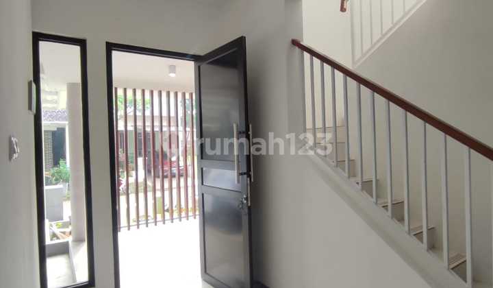 Rumah Dijual Cepat Bagus di Cluster Sektor 9 Premium 2