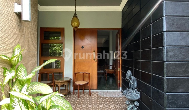 Rumah Dijual Cepat  ,  Dekat Kampus STAN  Asri dengan Desain Asistek  2