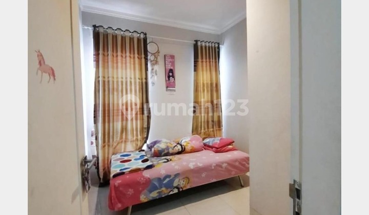 House for Sale Cheap in Graha Raya Cluster, Flood-Free Ready to Occupied Close to Alam Sutra Toll Road 2